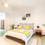 Enormous Luxury 3-storey Townhouse, Rooftop Egas1-1 *