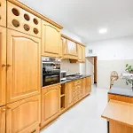 Enormous Luxury 3-storey Townhouse, Rooftop Egas1-1 * 弗洛里亚纳
